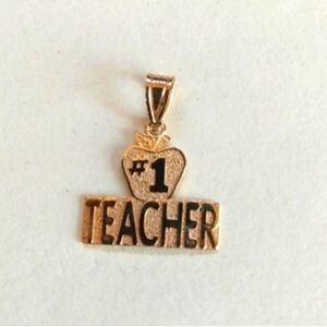 14k yellow gold Michael Anthony #1 teacher Apple 🍎 pendant